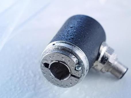 電機(jī)使用中溫度過(guò)高冒煙原因及處理措施